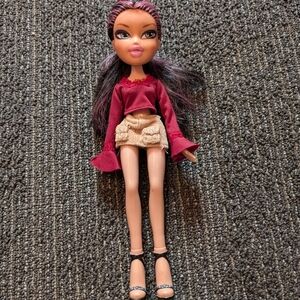 Y2K Bratz doll